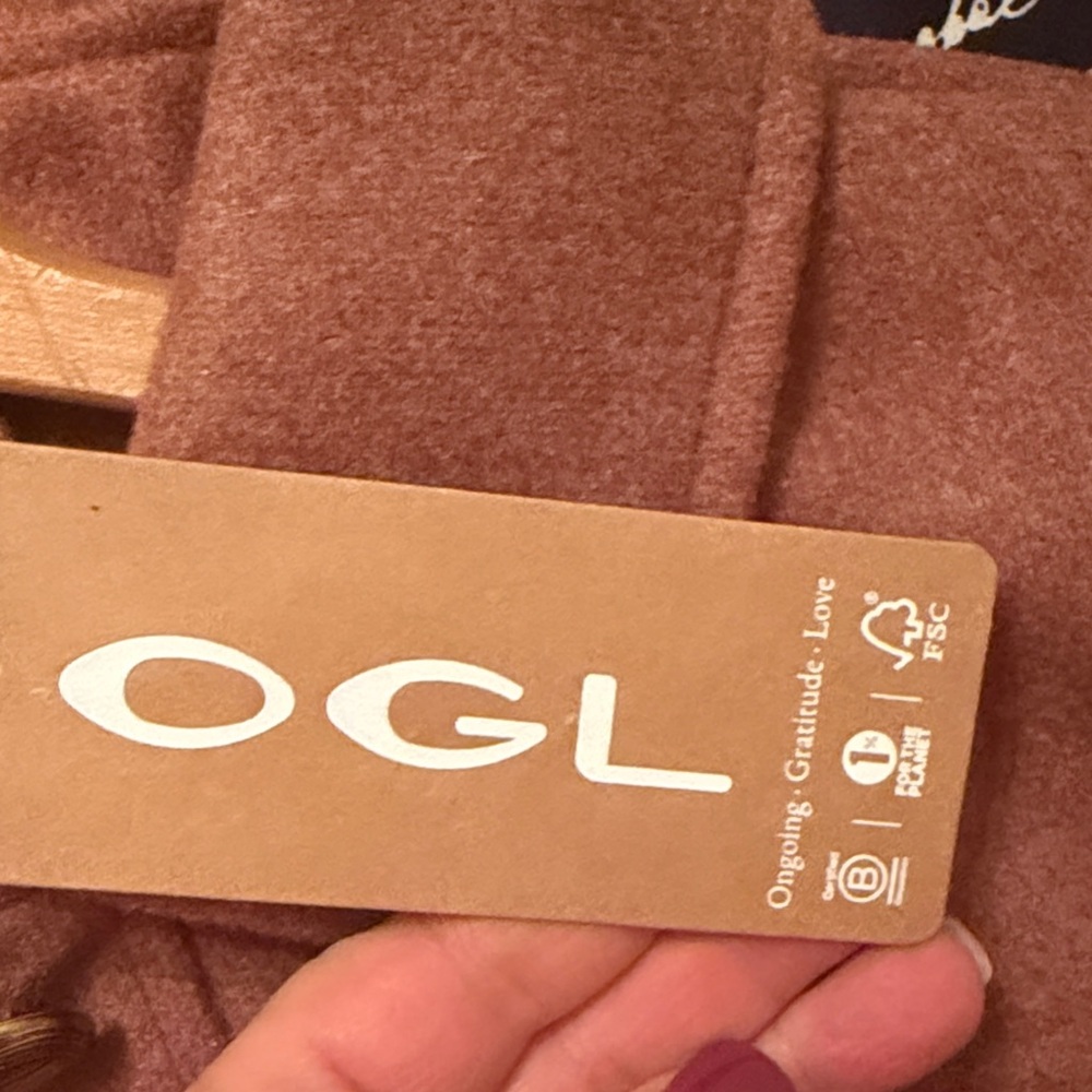 OGL Women's Rust Shirt Jacket with Brass Buttons - Picture 5 of 13